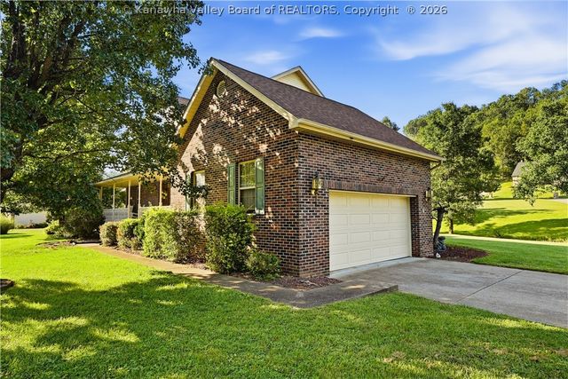 110 Barrington Drive, Scott Depot, WV 25560