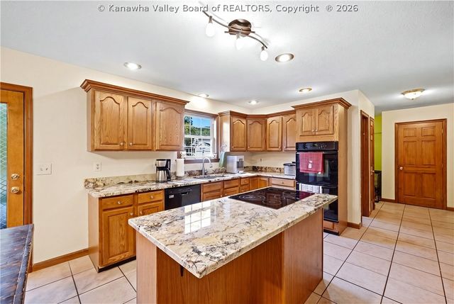 110 Barrington Drive, Scott Depot, WV 25560