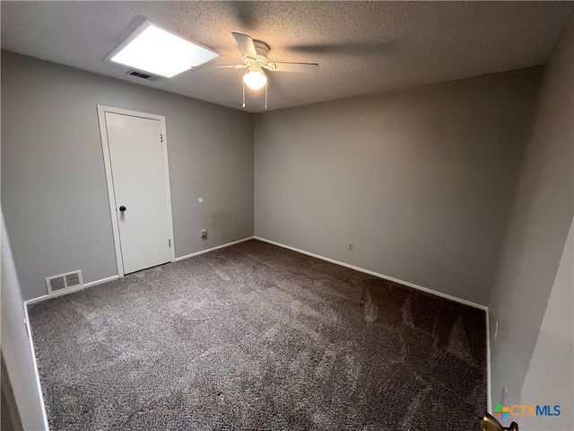900 Hazelton Street, San Marcos, TX 78666
