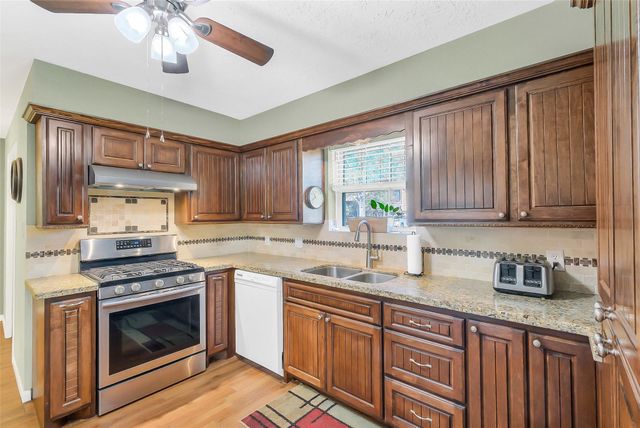 2715 Patna Drive, Katy, TX 77493