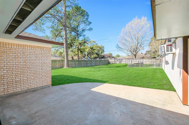 2715 Patna Drive, Katy, TX 77493