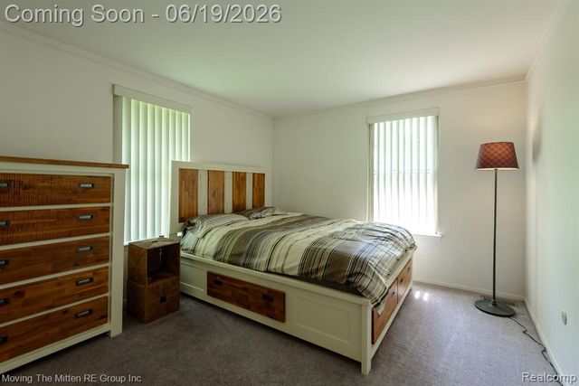 6908 W New Providence Way, Canton, MI 48187