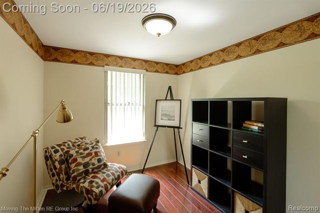6908 W New Providence Way, Canton, MI 48187
