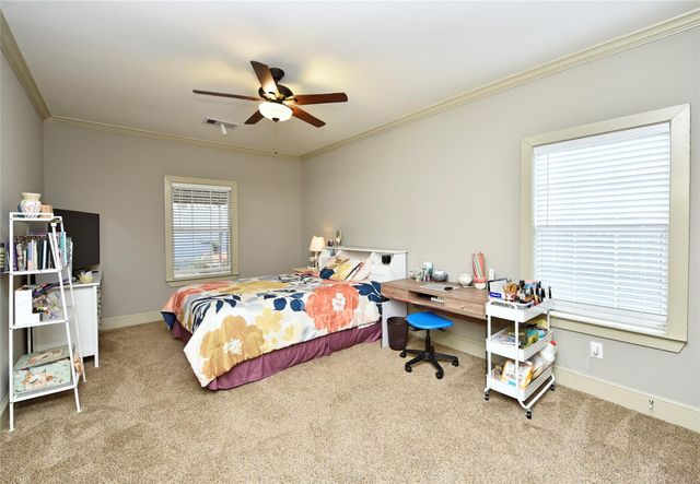 7954 Sparta Street, Houston, TX 77028