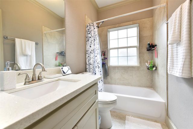 7954 Sparta Street, Houston, TX 77028