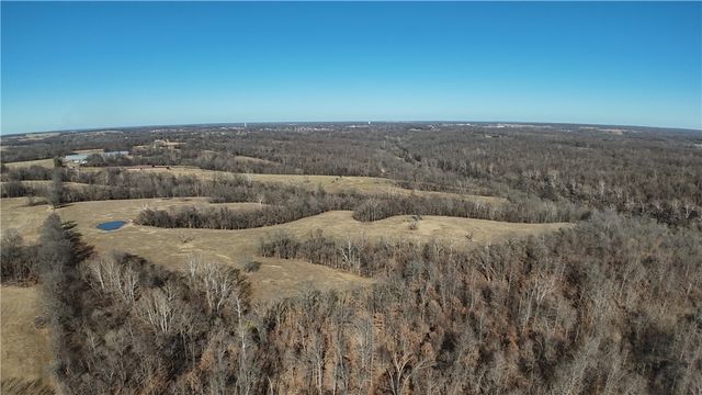 11796 Leonard Road, Gravette, AR 72736