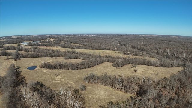 11796 Leonard Road, Gravette, AR 72736