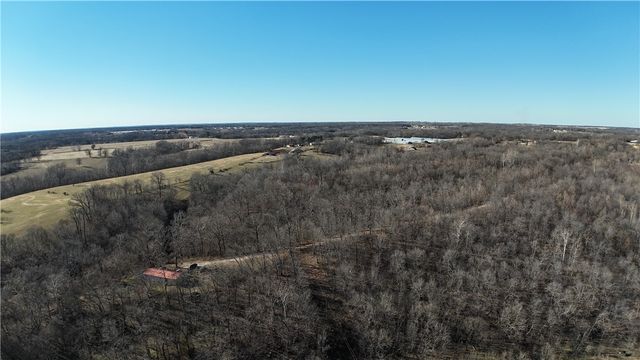 11796 Leonard Road, Gravette, AR 72736