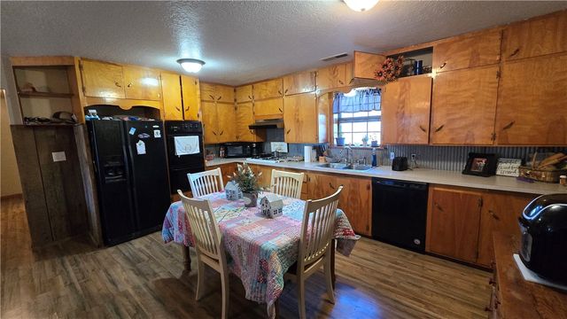 11796 Leonard Road, Gravette, AR 72736