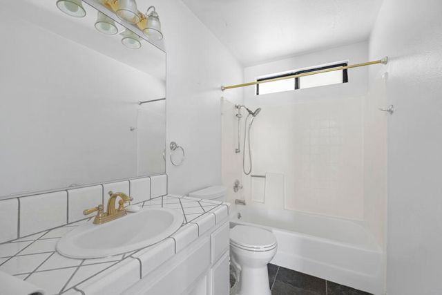 55710 Free Gold Dr Drive, Yucca Valley, CA 92284