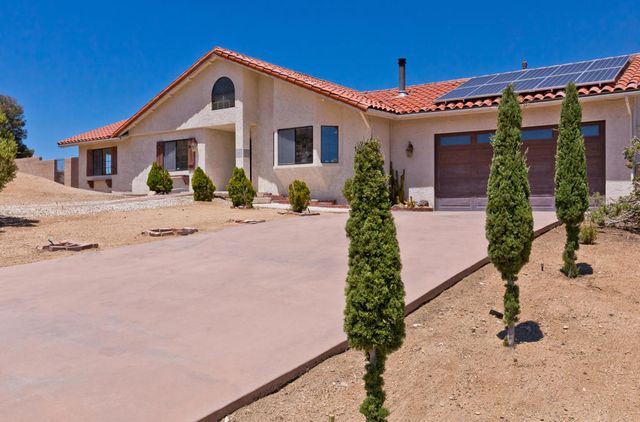 55710 Free Gold Dr Drive, Yucca Valley, CA 92284