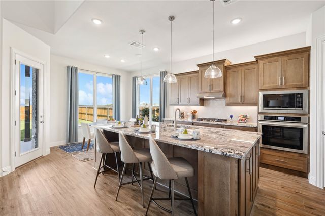 312 Trinity Court, Shady Shores, TX 76208