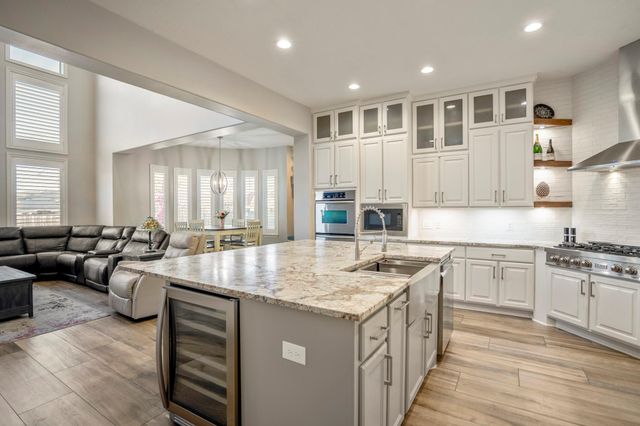 25606 Windy Isle Court, Spring, TX 77389