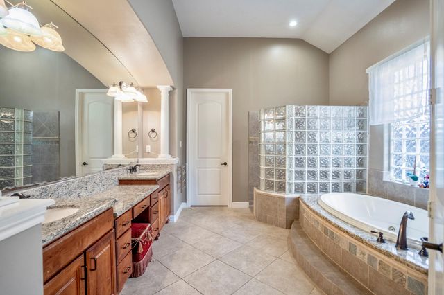 25606 Windy Isle Court, Spring, TX 77389