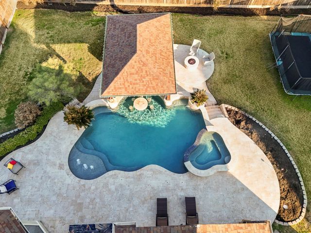 25606 Windy Isle Court, Spring, TX 77389