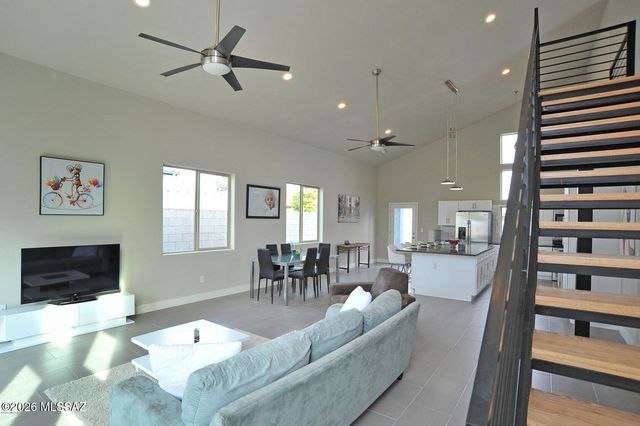 844 S Fremont Avenue, Tucson, AZ 85719