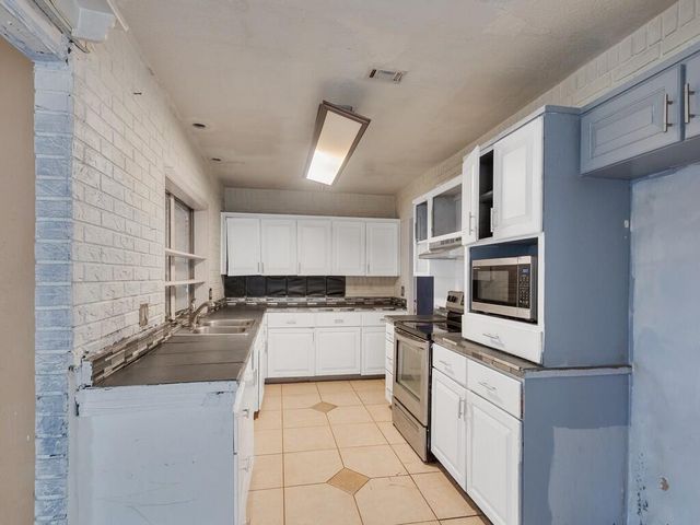 1455 Sawin Court NE, Palm Bay, FL 32905