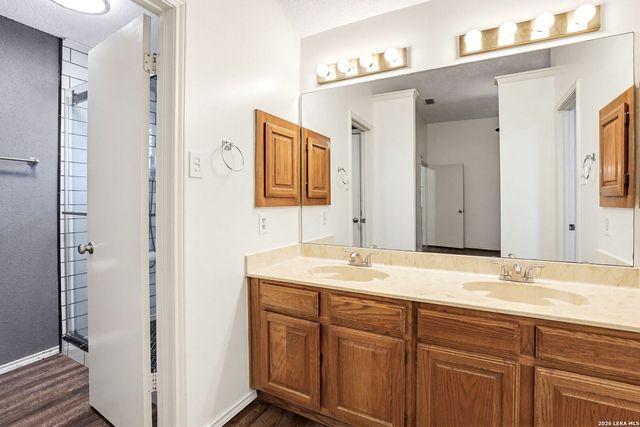 6510 Spanish Earth, San Antonio, TX 78233