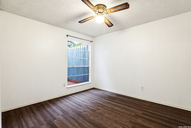 6510 Spanish Earth, San Antonio, TX 78233