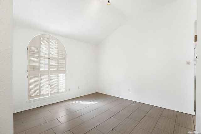 6510 Spanish Earth, San Antonio, TX 78233