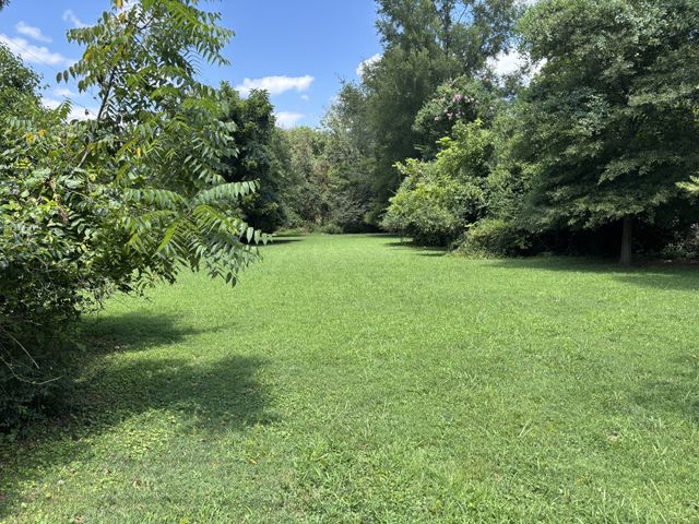 3125 Earhart Rd, Hermitage, TN 37076