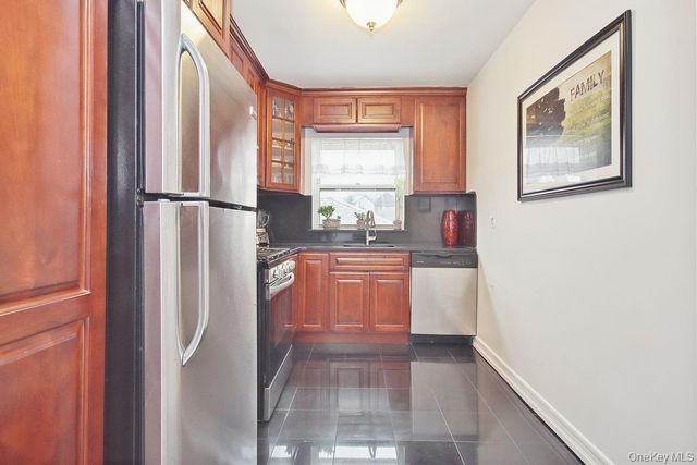 485 WEBSTER Avenue A3, New Rochelle, NY 10801