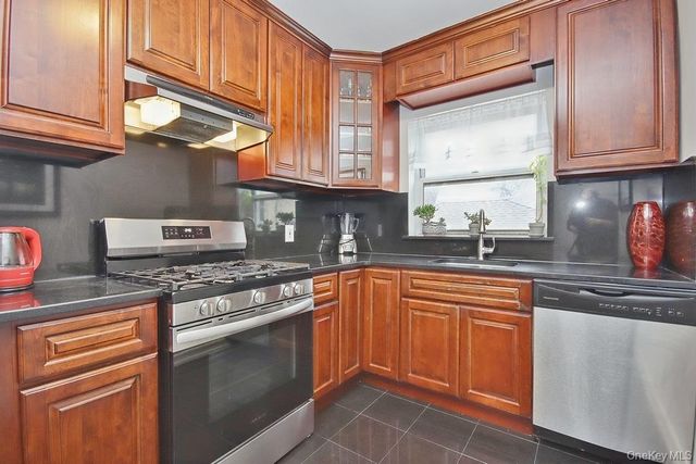 485 WEBSTER Avenue A3, New Rochelle, NY 10801