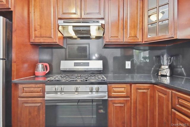 485 WEBSTER Avenue A3, New Rochelle, NY 10801