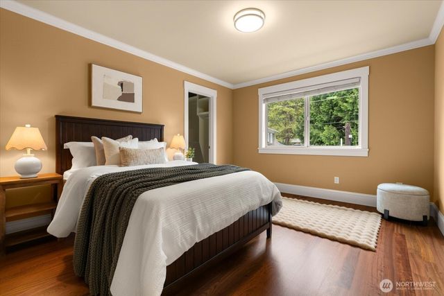 19415 100th Avenue NE, Bothell, WA 98011