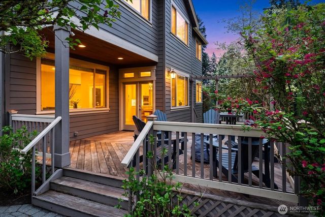 19415 100th Avenue NE, Bothell, WA 98011