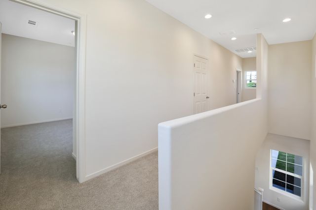 1137 W Putnam Avenue, Porterville, CA 93257