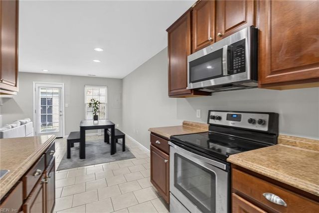 1513 Benton CT, Virginia Beach, VA 23453