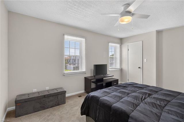 1513 Benton CT, Virginia Beach, VA 23453