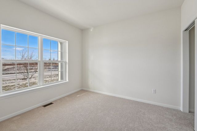 300 N Aspen Drive, Cortland, IL 60112