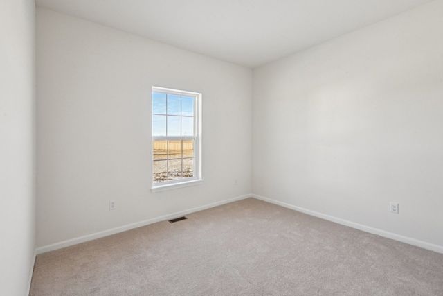 300 N Aspen Drive, Cortland, IL 60112