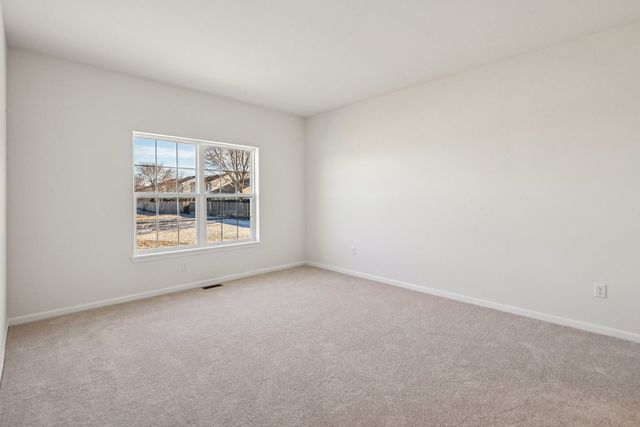 300 N Aspen Drive, Cortland, IL 60112