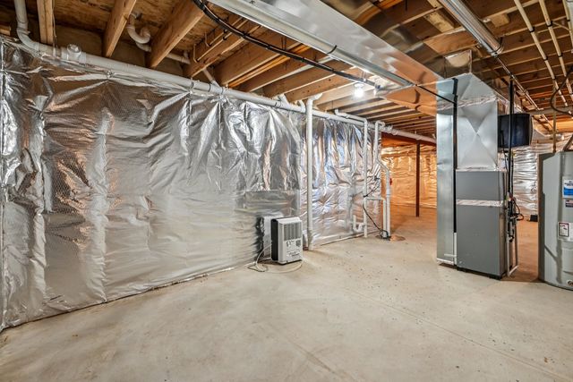 300 N Aspen Drive, Cortland, IL 60112