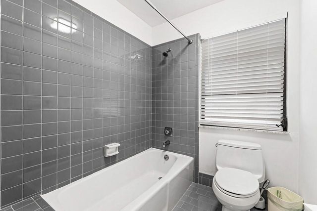 10158 SE ACORN Way, Jupiter, FL 33469