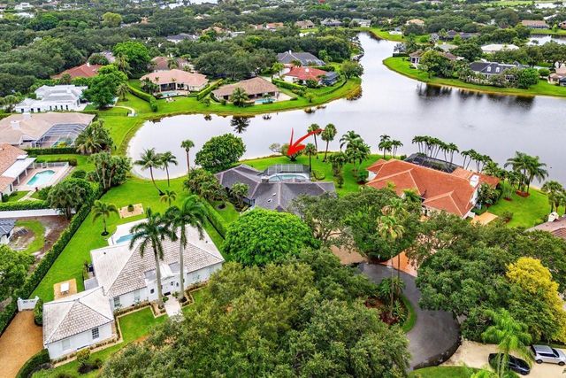 10158 SE ACORN Way, Jupiter, FL 33469