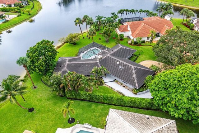 10158 SE ACORN Way, Jupiter, FL 33469