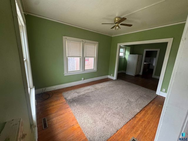 209 N Euclid Ave Avenue, Sioux Falls, SD 57104