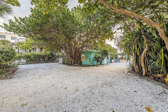 2630 N BEACH ROAD, Englewood, FL 34223
