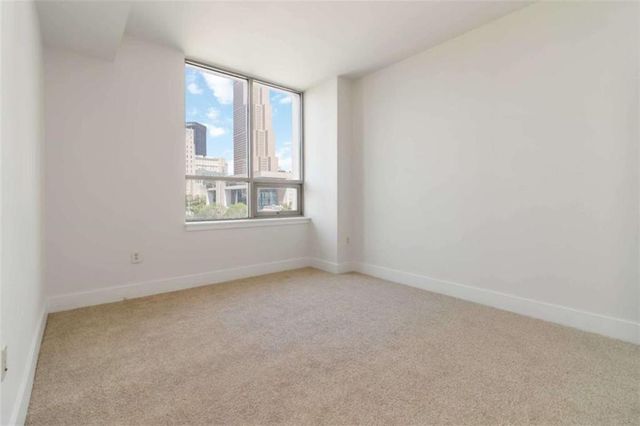 171 Auburn Avenue 527, Atlanta, GA 30303