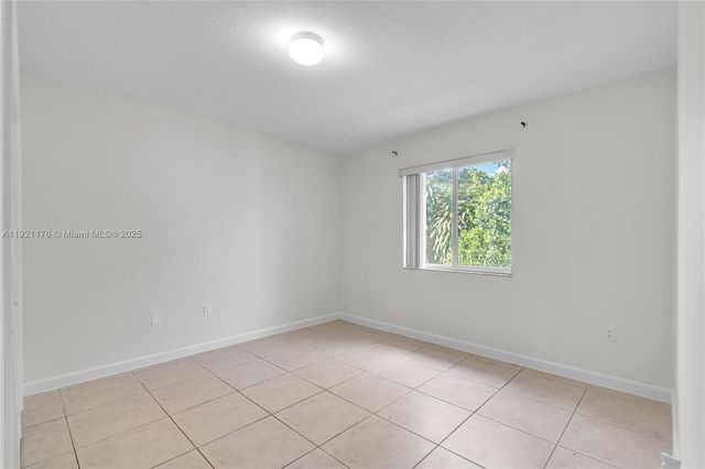 2815 SW 39th Ave 2817, Miami, FL 33134