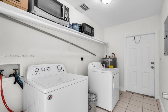 2815 SW 39th Ave 2817, Miami, FL 33134