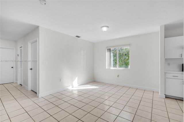 2815 SW 39th Ave 2817, Miami, FL 33134