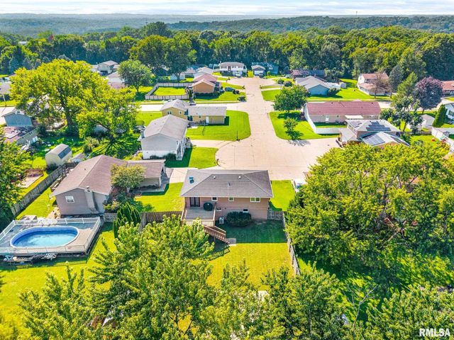 3600 W BENNINGTON Court, Peoria, IL 61615
