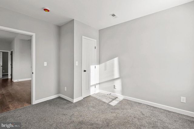 2301 WHITTIER AVE, Baltimore, MD 21217