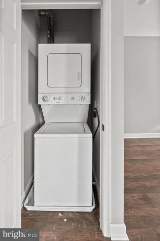 2301 WHITTIER AVE, Baltimore, MD 21217