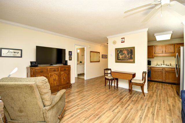 5001 Little River Rd Apt E212, Myrtle Beach, SC 29577